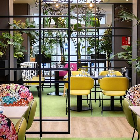 Hotel Novotel Evry Courcouronnes Екстер'єр фото