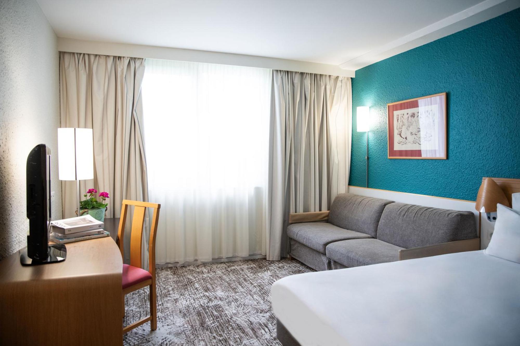 Hotel Novotel Evry Courcouronnes Екстер'єр фото