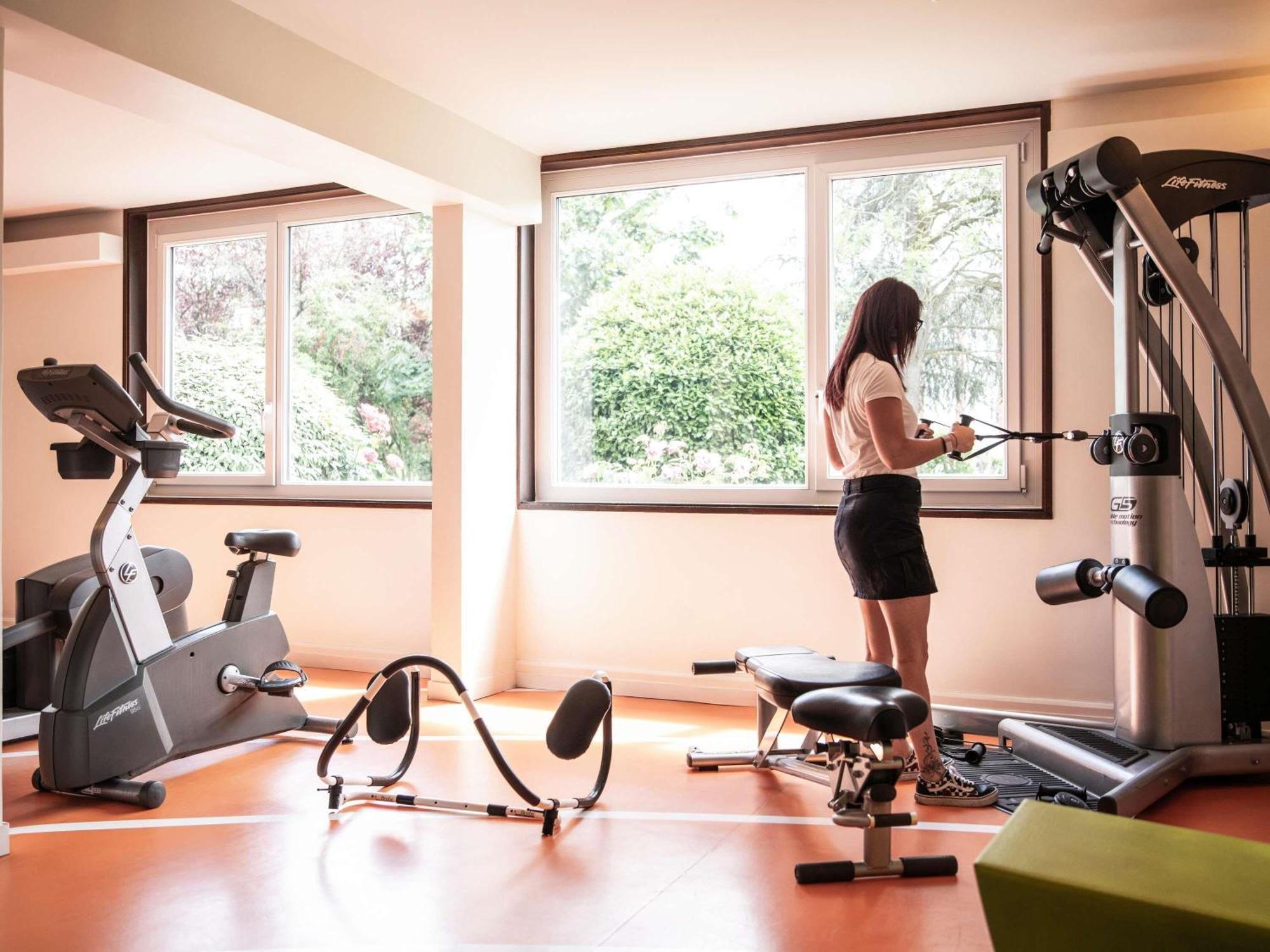 Hotel Novotel Evry Courcouronnes Екстер'єр фото