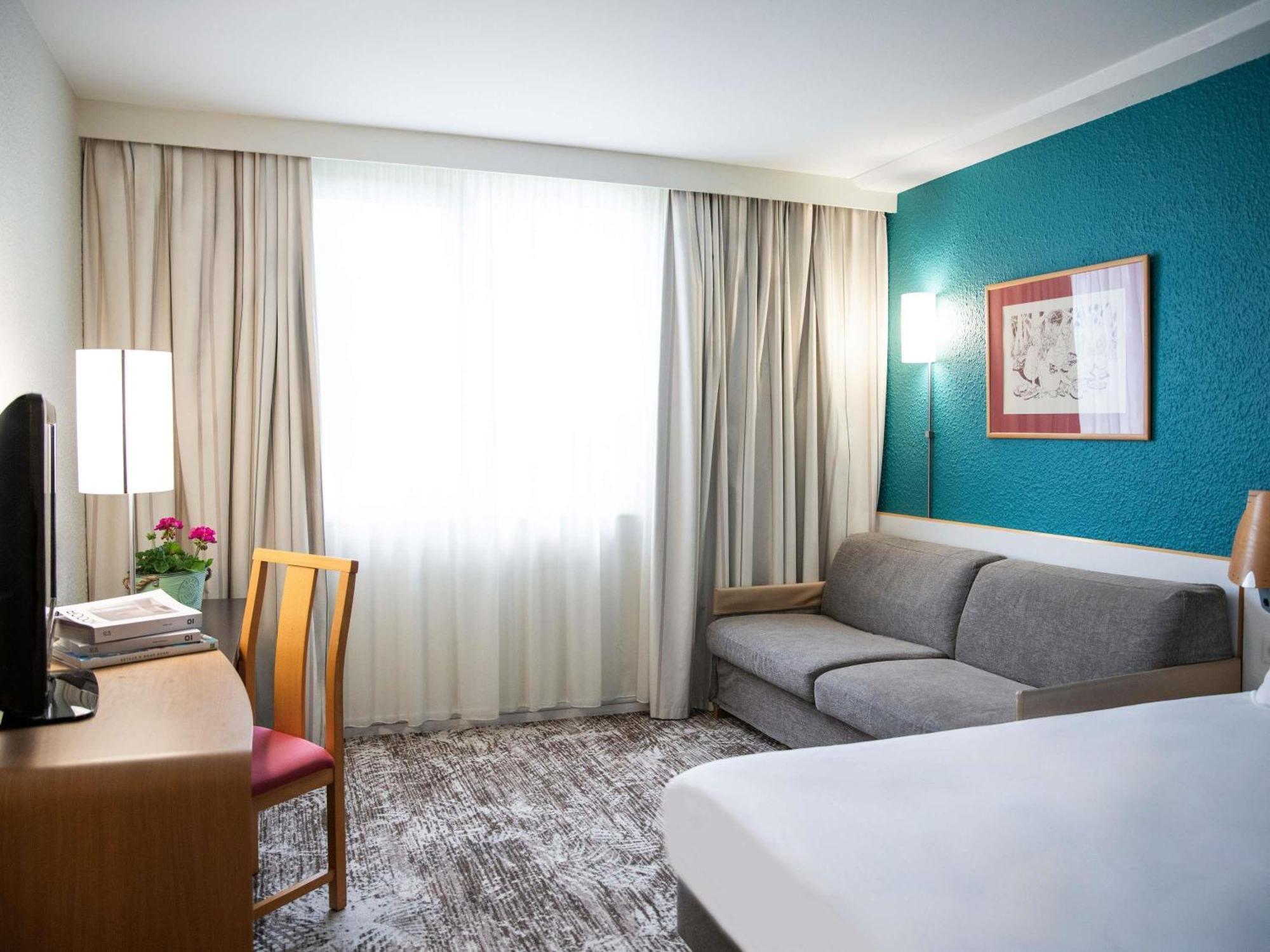 Hotel Novotel Evry Courcouronnes Екстер'єр фото